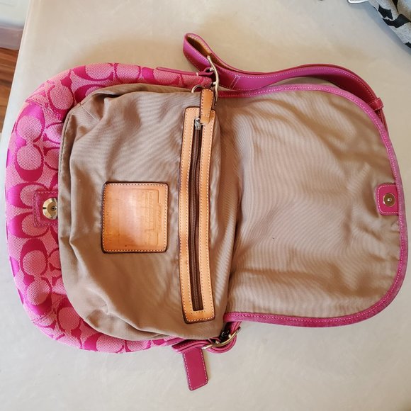 Vintage Rare Coach Pink Signature Shoulder Bag Purse - Picture 8 of 10